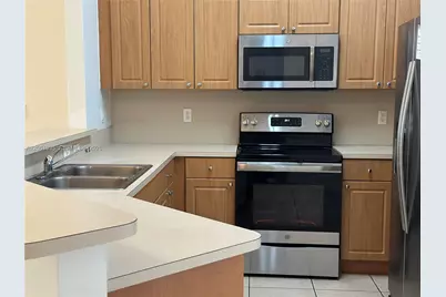 1721 SE 17th Ave, Homestead, FL 33035 - Photo 9