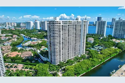 2000 Island Blvd #3008, Aventura, FL 33160 - Photo 39