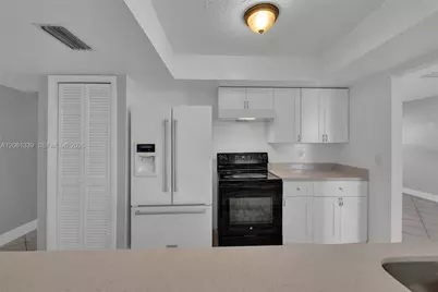 2641 NW 44th Ave #0, Lauderhill, FL 33313 - Photo 7