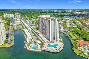 1800 NE 114th St, Miami, FL 33181 - Photo 47
