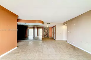 1800 NE 114th St, Miami, FL 33181 - Photo 19