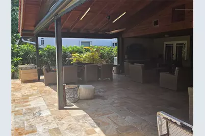 15331 Durnford Dr, Miami Lakes, FL 33014 - Photo 3