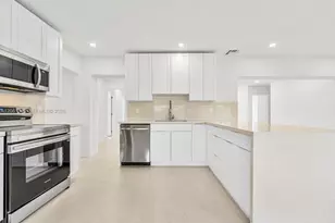 16100 NW 28th Ct, Miami Gardens, FL 33054 - Photo 17