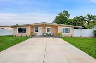 11451 SW 43rd St, Miami, FL 33165 - Photo 1