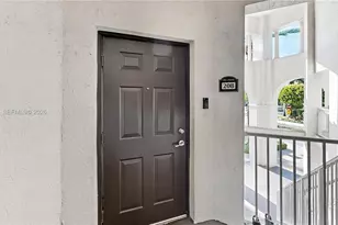 11401 NW 89th St, Doral, FL 33178 - Photo 5