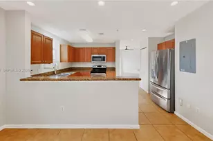 11401 NW 89th St, Doral, FL 33178 - Photo 21
