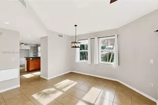 11401 NW 89th St, Doral, FL 33178 - Photo 11