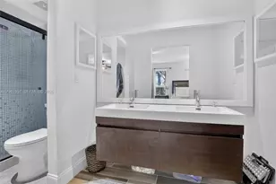 9381 NW 35th Pl, Sunrise, FL 33351 - Photo 23