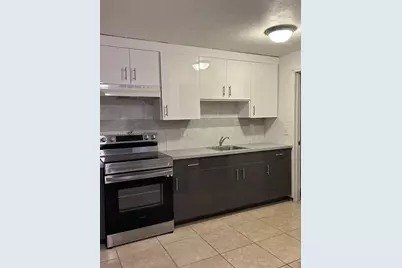 236 NW 9th Ave, South Bay, FL 33493 - Photo 3