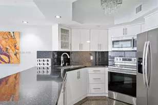 8911 Collins Ave, Surfside, FL 33154 - Photo 11