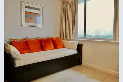 19201 Collins Ave #726, Sunny Isles Beach, FL 33160 - Photo 7