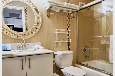 19201 Collins Ave #726, Sunny Isles Beach, FL 33160 - Photo 9