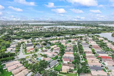 2956 SW 179th Ave, Miramar, FL 33029 - Photo 35