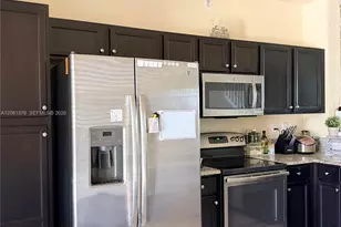 17157 SW 96th St, Miami, FL 33196 - Photo 7