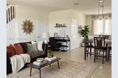 17157 SW 96th St, Miami, FL 33196 - Photo 3