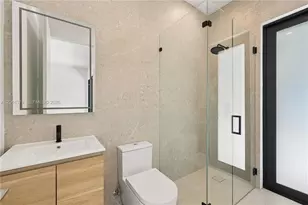 3352 SW 28th Terrace, Miami, FL 33133 - Photo 13