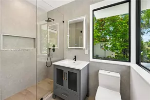 3352 SW 28th Terrace, Miami, FL 33133 - Photo 25