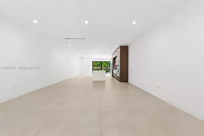 3352 SW 28th Ter, Miami, FL 33133 - Photo 5