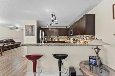 4044 Eastridge Cir, Deerfield Beach, FL 33064 - Photo 11