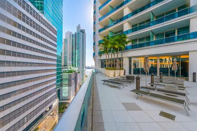 200 Biscayne Boulevard Way #4409, Miami, FL 33131 - Photo 17