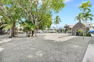127 & 121 Monroe Dr 1-3, Islamorada, FL 33070 - Photo 51