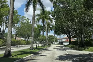 20808 NW 1st St, Pembroke Pines, FL 33029 - Photo 3