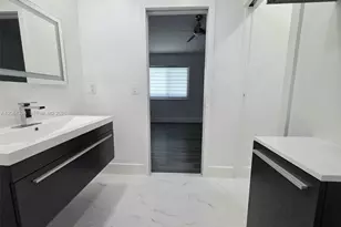 20808 NW 1st St, Pembroke Pines, FL 33029 - Photo 35