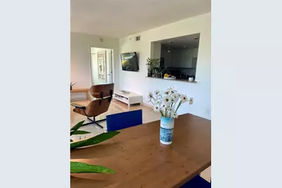 7800 Collins Ave #309, Miami Beach, FL 33141 - Photo 7