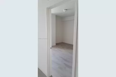 999 SW 1st Ave #2511, Miami, FL 33130 - Photo 11
