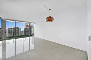 90 SW 3rd St, Miami, FL 33130 - Photo 9