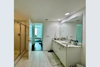 950 Brickell Bay Dr #2406, Miami, FL 33131 - Photo 11