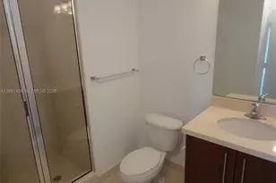79 SW 12th St, Miami, FL 33130 - Photo 13