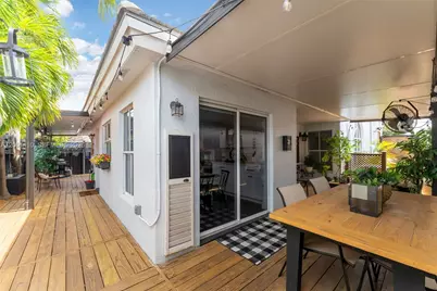 1050 NW 129th Ave, Miami, FL 33182 - Photo 33