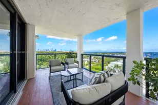 2575 S Bayshore Dr, Miami, FL 33133 - Photo 27