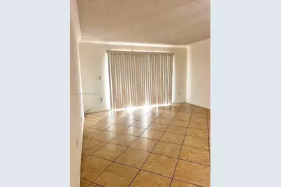 401 NW 72nd Ave #304B, Miami, FL 33126 - Photo 5