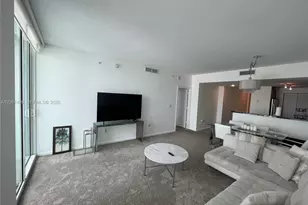 253 NE 2nd St, Miami, FL 33132 - Photo 7