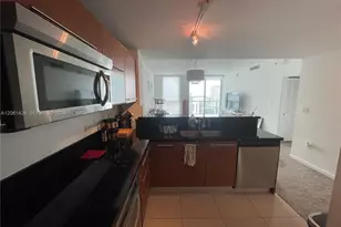 253 NE 2nd St, Miami, FL 33132 - Photo 5