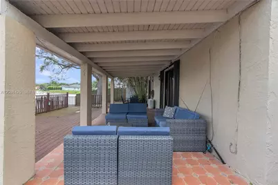 2905 Begonia Way, Cooper City, FL 33026 - Photo 5