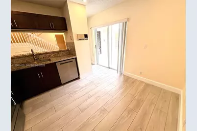 11196 Longboat Dr, Cooper City, FL 33026 - Photo 9