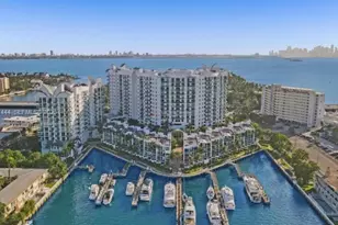 7910 W Harbor Island Dr, North Bay Village, FL 33141 - Photo 1