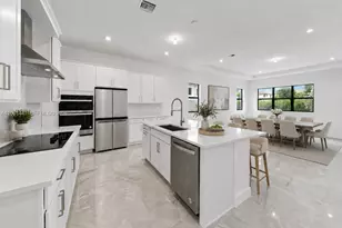 2671 NW 87th Ter, Cooper City, FL 33024 - Photo 3