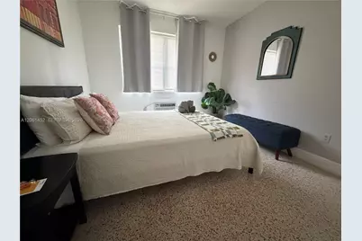 461 SW 6th St #4, Miami, FL 33130 - Photo 3