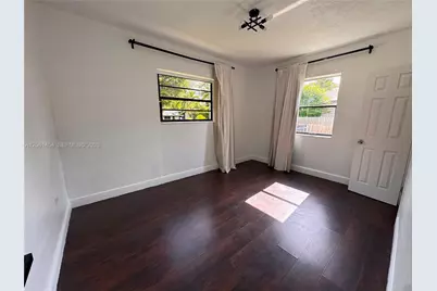 124 NW 89th St #124, El Portal, FL 33150 - Photo 9
