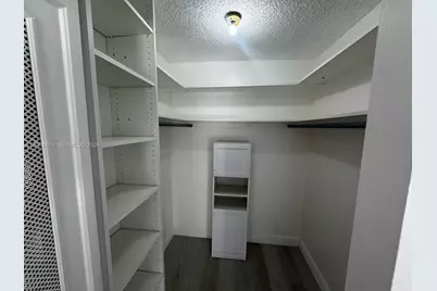 17011 N Bay Rd #412, Sunny Isles Beach, FL 33160 - Photo 13