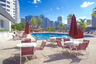 999 Brickell Bay Dr, Miami, FL 33131 - Photo 17