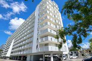 3703 NE 166th St, North Miami Beach, FL 33160 - Photo 13