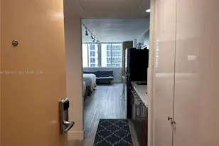 19201 Collins Ave, Sunny Isles Beach, FL 33160 - Photo 15