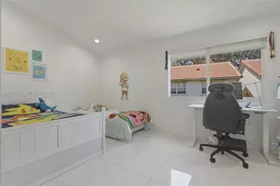 10805 NW 3rd Ct, Pembroke Pines, FL 33026 - Photo 19