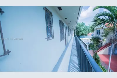 461 SW 6th St #5, Miami, FL 33130 - Photo 9
