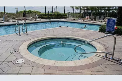 2080 S Ocean Dr #309, Hallandale Beach, FL 33009 - Photo 9